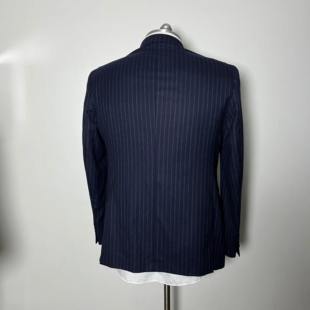 Jos A Bank Suit Mens 44R 40W Navy Pinstripe Reserve Liberty VBC Super 120s